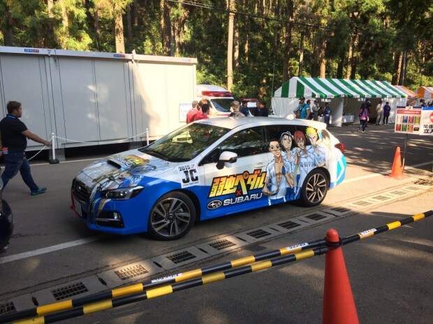 JAPAN_CUP_2015_yowamushi_Pedal_Car2