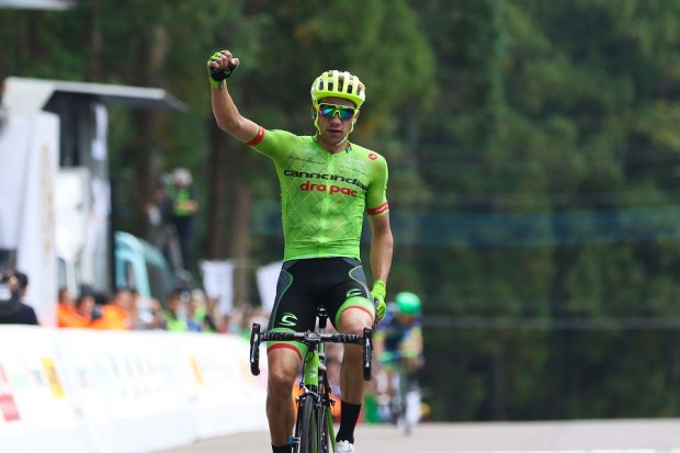 ヴィッレッラがそのまま後続を振り切り優勝 ©Makoto.AYANO/2016JAPAN CUP CYCLE ROAD RACE